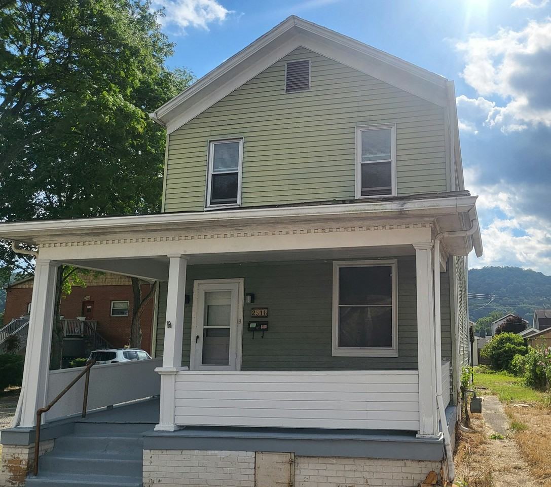 2518 9th Ave - Photo 2 of 16