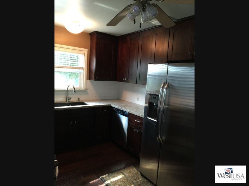 1245 E Edgemont Ave - Photo 2 of 15