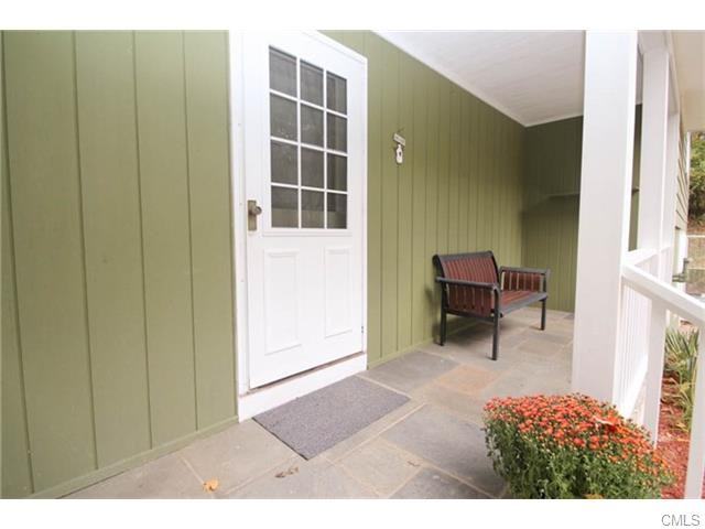 130 Ichabod Rd - Photo 3 of 25