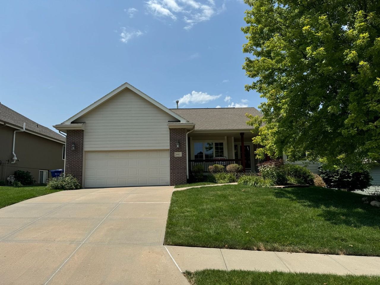 14412 S 23rd St - Photo 2 of 41