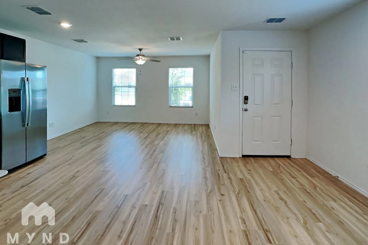 261 Branch Village Way - Photo 2 of 27