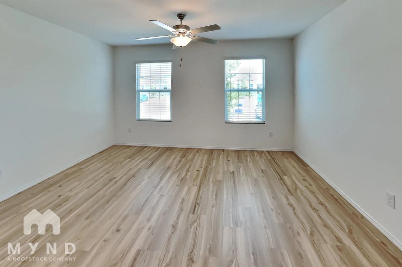 261 Branch Village Way - Photo 3 of 27