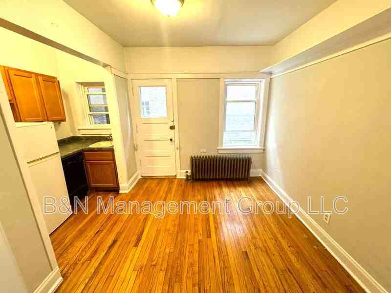 1055 W Dakin St #1 - Photo 2 of 10