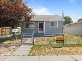 910 Winslow Ave - Photo 1 of 1