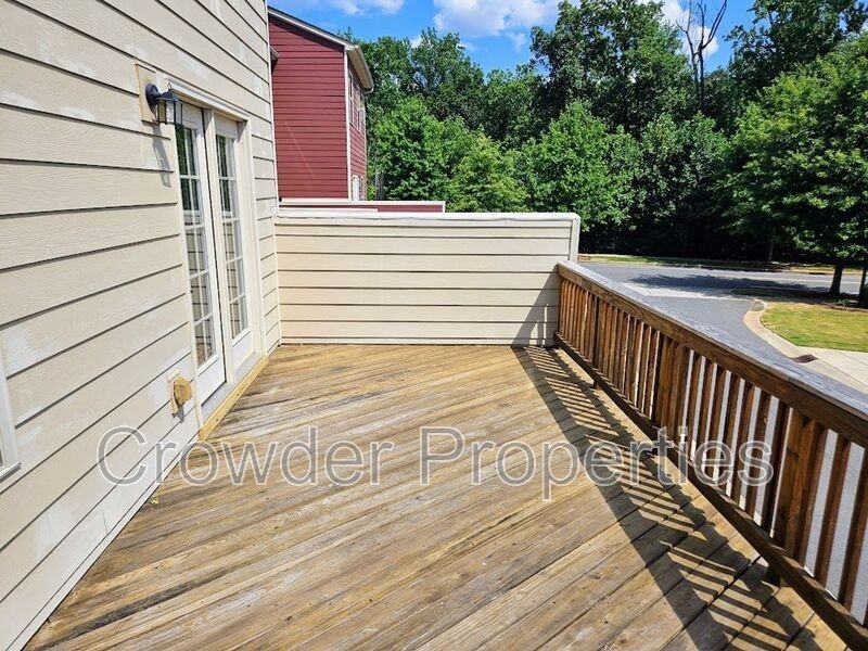4023 Zilker Park Dr - Photo 4 of 22