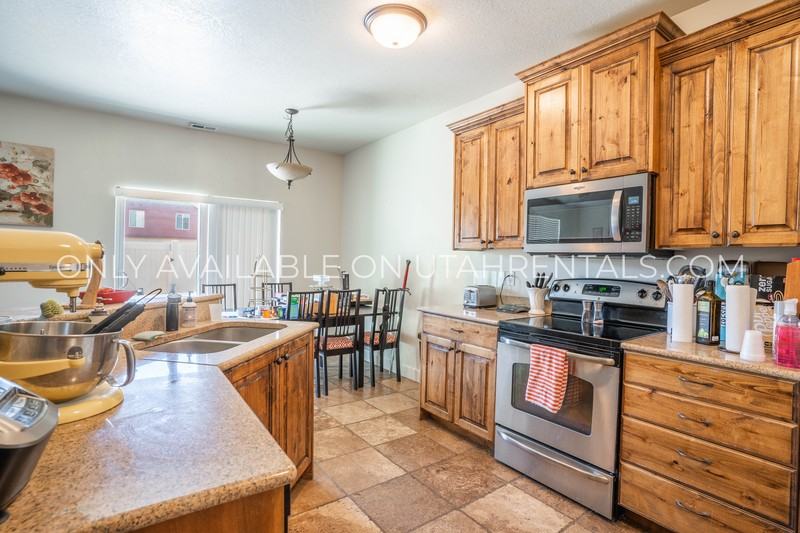 278 E Cascade Ct - Photo 5 of 25