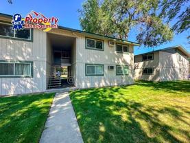 735 W Belmont St - Photo 1 of 1