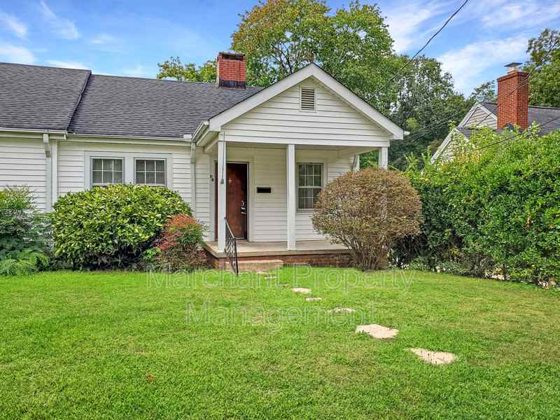 11B Harrington Ave - Photo 3 of 22