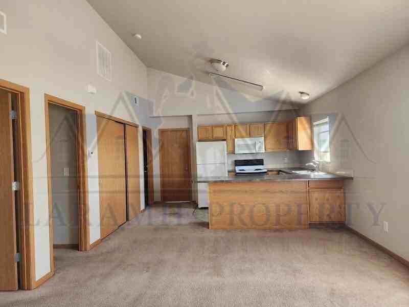 517 Mitchell St #4 - Photo 3 of 19