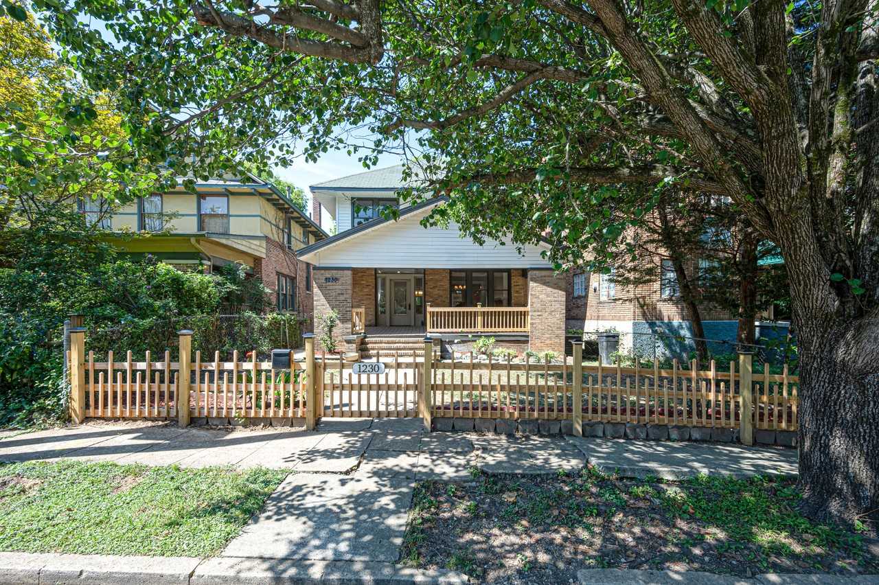 1230 29th St S - Photo 2 of 50