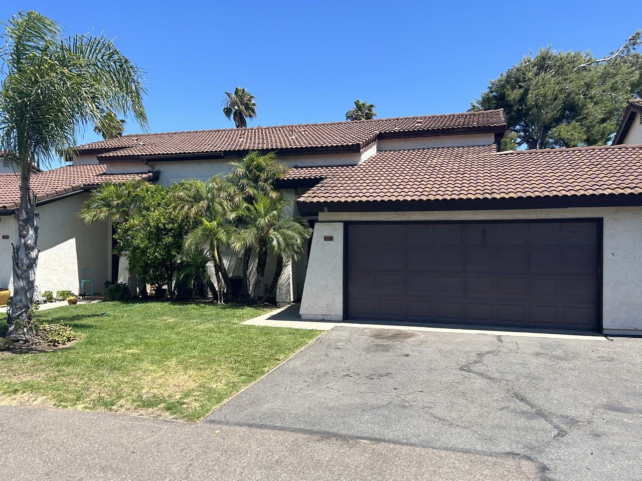 5435 Villas Dr - Photo 2 of 31