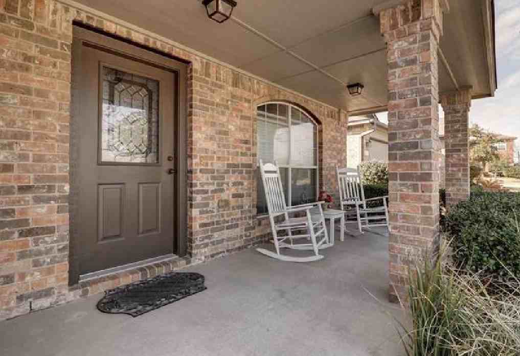 2606 Summerwalk Pl - Photo 2 of 16