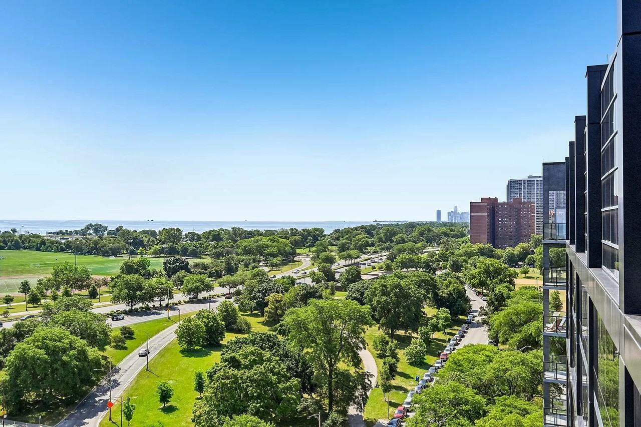 N Marine Dr #1212 - Photo 7 of 22