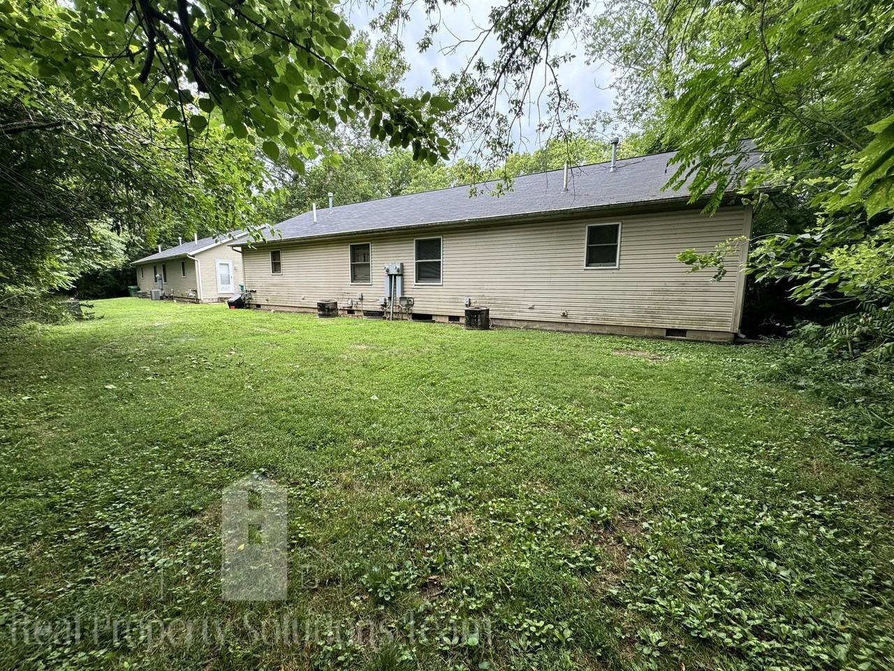 20 Three J Court - Unit A - Photo 2 of 9