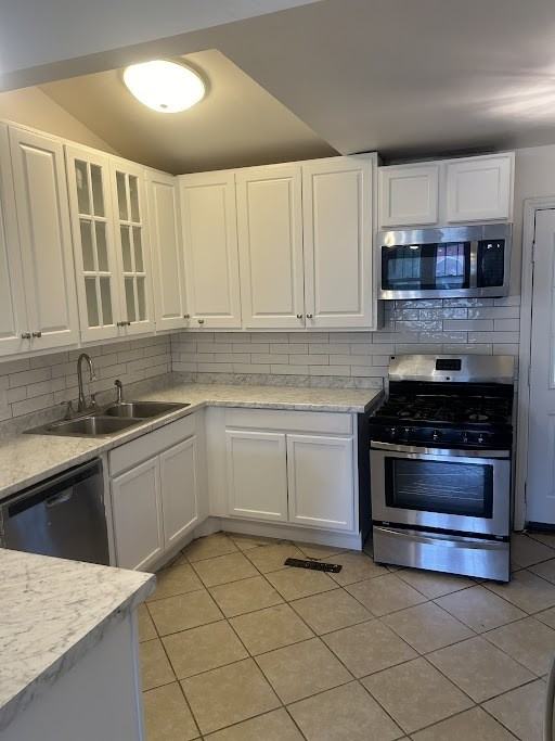 3629 Guess Rd - Photo 4 of 22