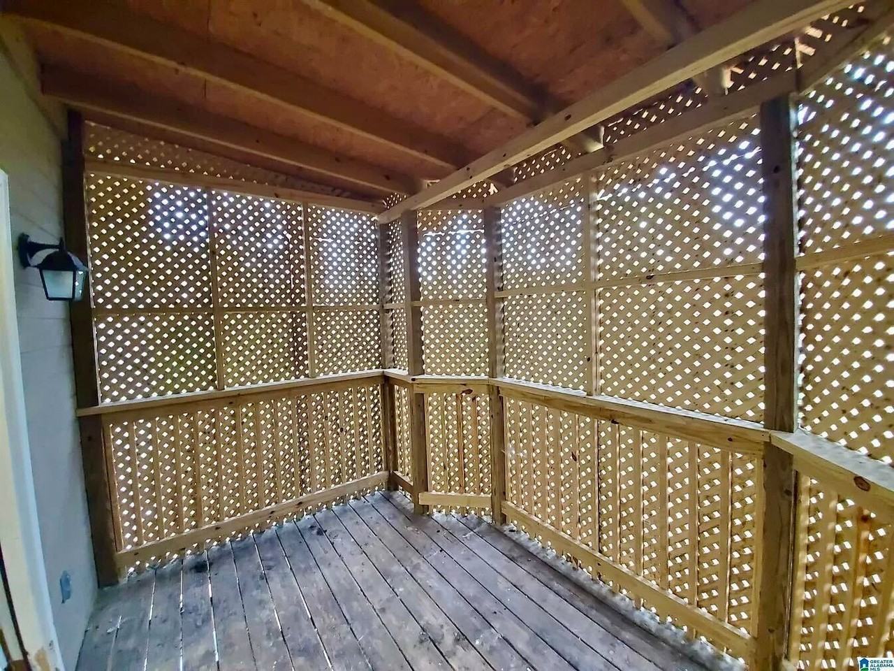 620 15th Ave N - Photo 3 of 17