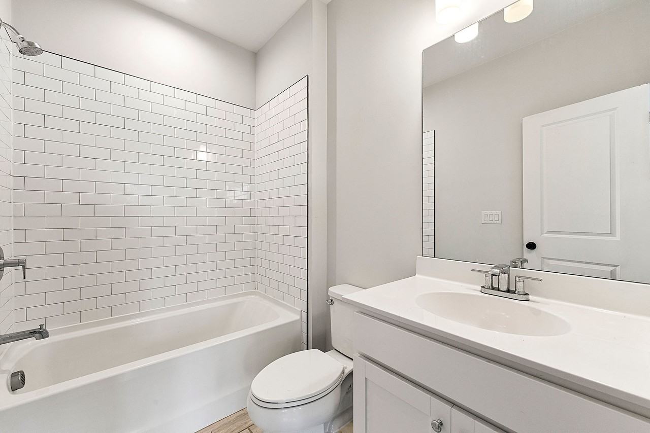 2634 Creekside Dr Nw #1 - Photo 2 of 21