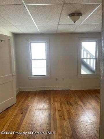 924 Green Ridge St #924 - Photo 3 of 8