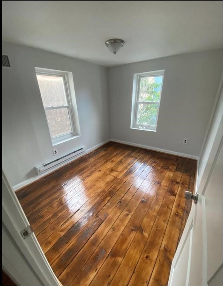 1212 N Howard St - Photo 4 of 11