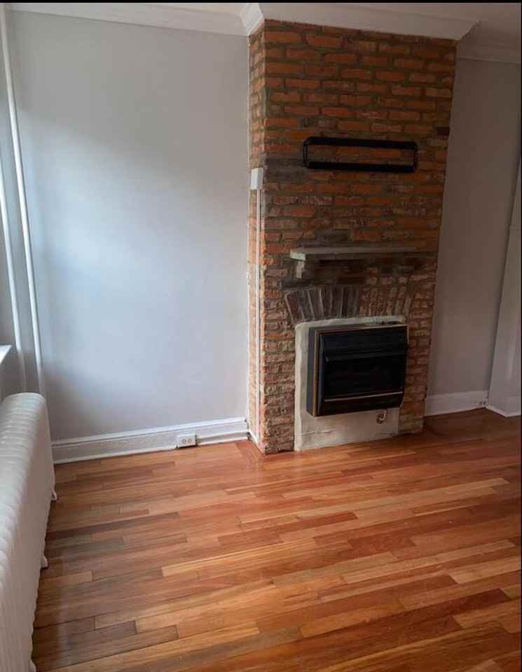 1212 N Howard St - Photo 2 of 11