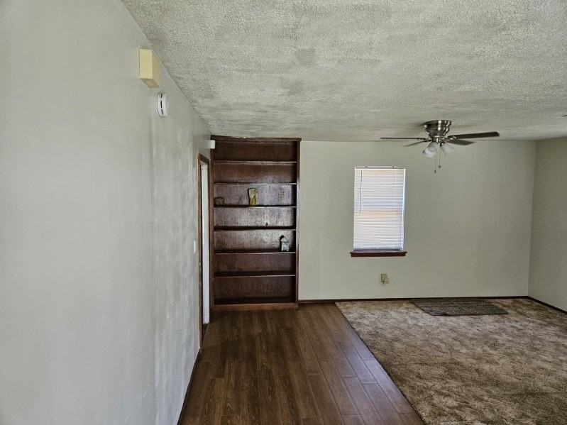 316 N Dunbar St - Photo 2 of 12