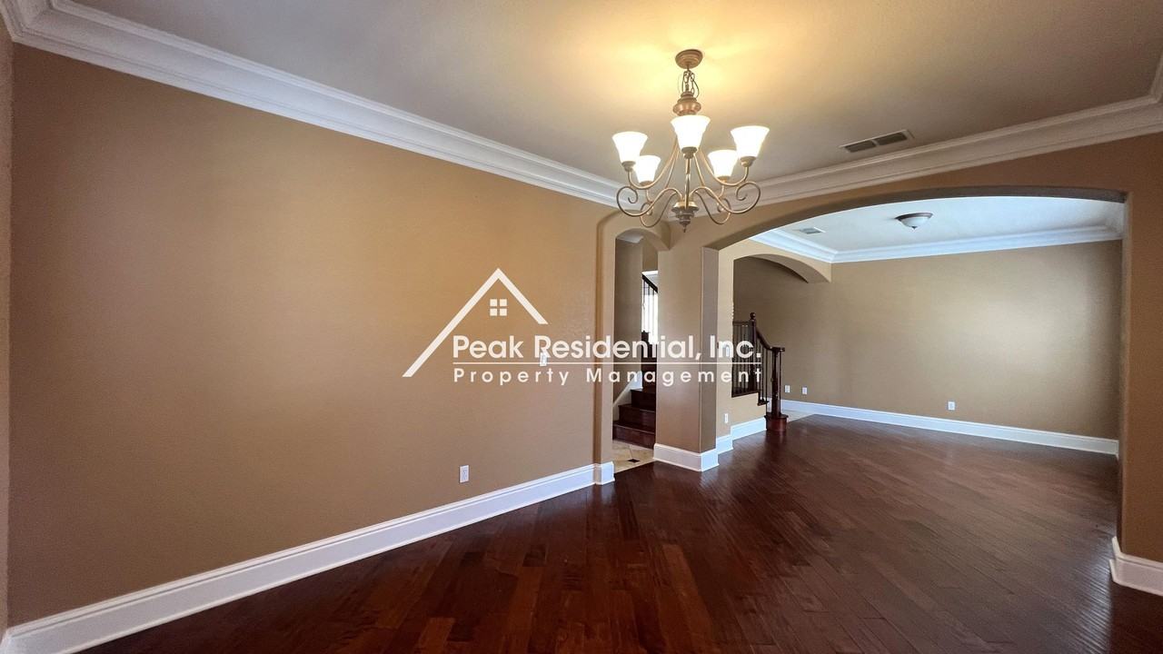 3351 Jami Ct - Photo 7 of 50