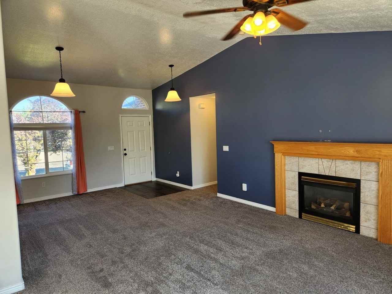 496 W 100 N - Photo 2 of 14