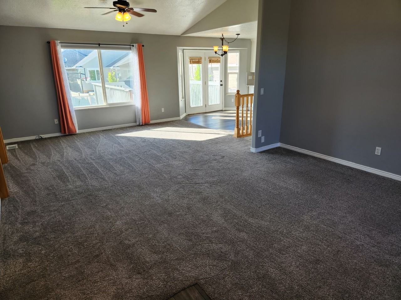 496 W 100 N - Photo 4 of 14