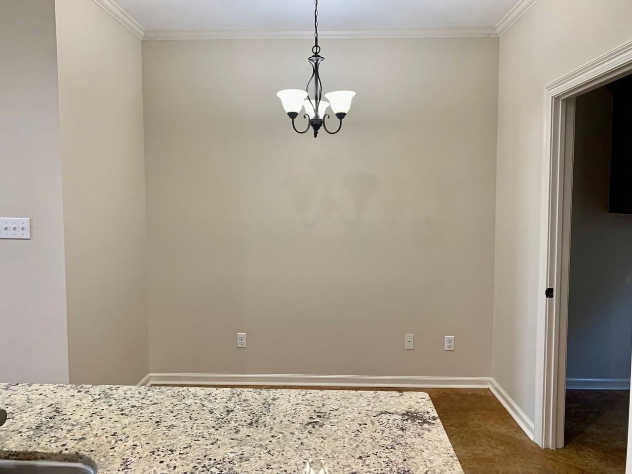 109 Ella St - Photo 5 of 15
