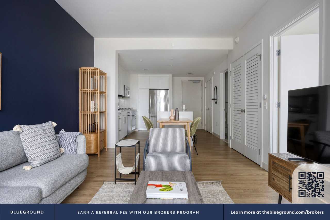 35 Lomasney Way #1007 - Photo 5 of 22