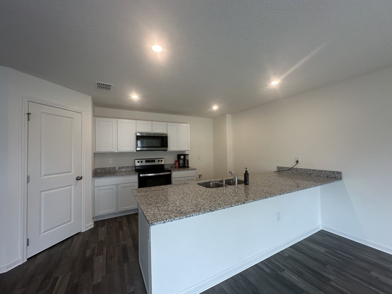 1677 Minnesota Road - Photo 3 of 14