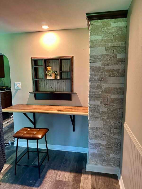 1509 N Breezeland Rd - Photo 4 of 24