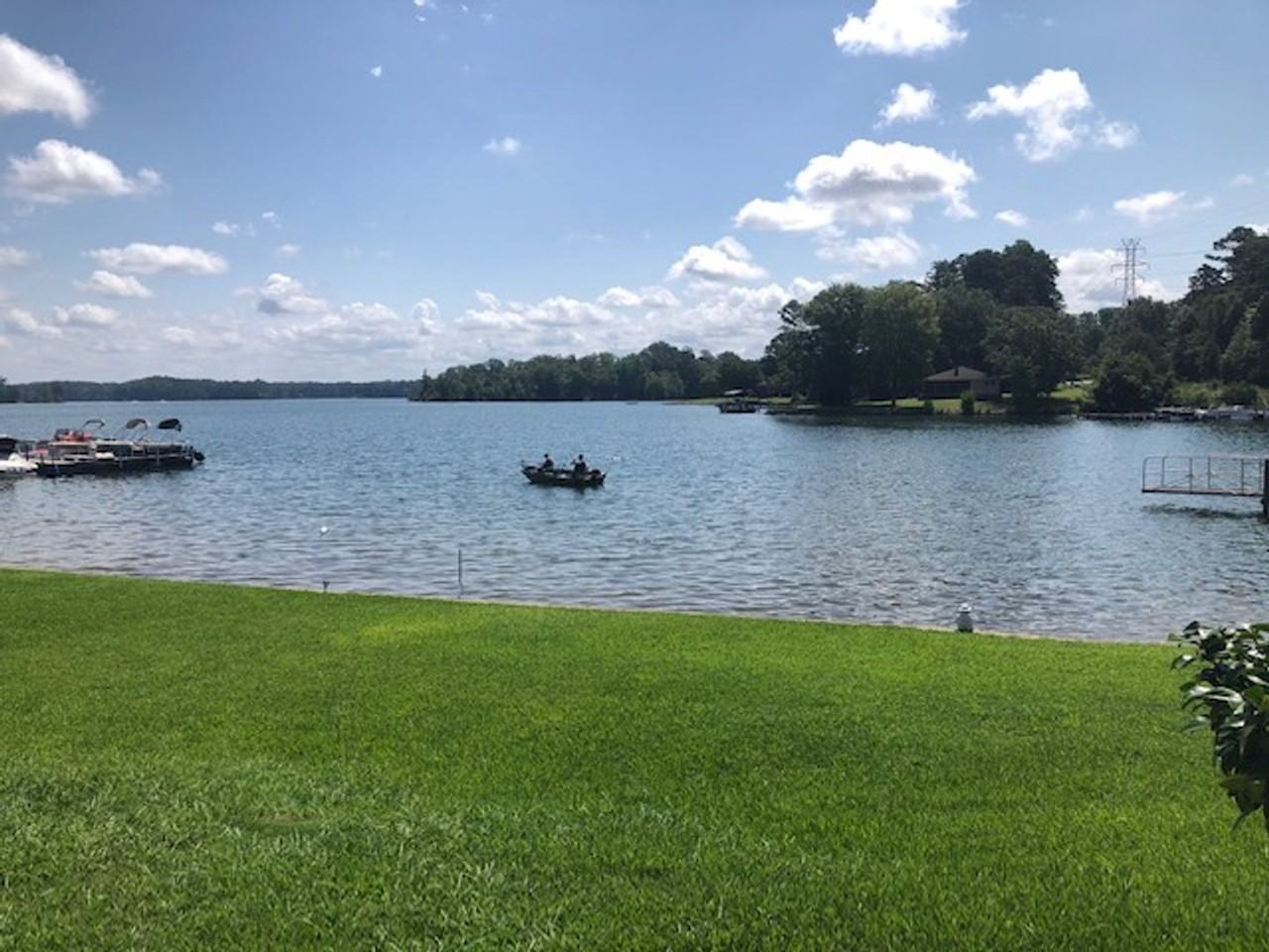 116 Lake Ridge Dr - Photo 2 of 24