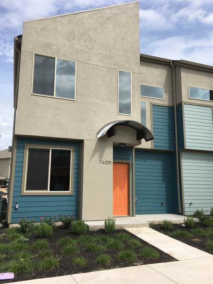 7406 Wolverine St - Photo 2 of 24