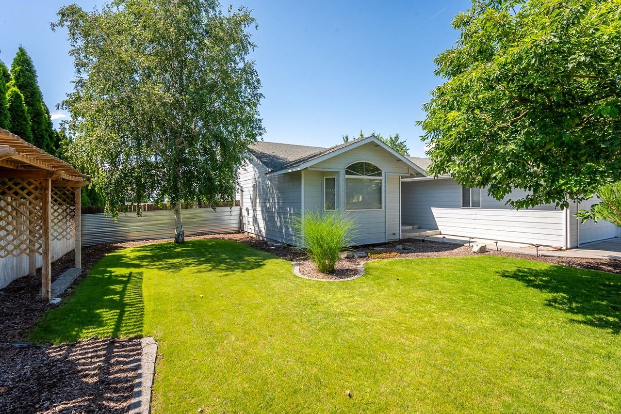 84 Viewmont Dr Se - Photo 3 of 33