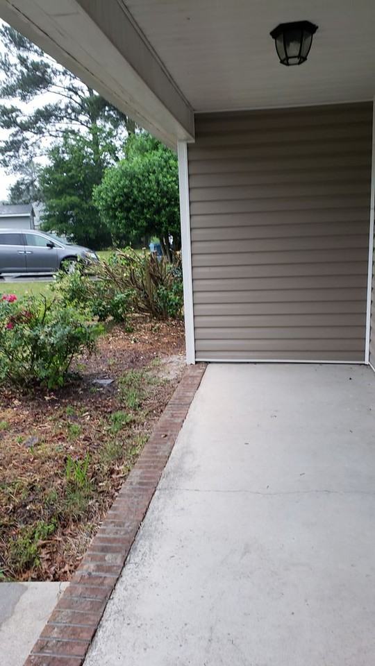 103 Rocky Ct - Photo 2 of 14
