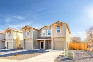 featured image of 838 Soria Pl #101