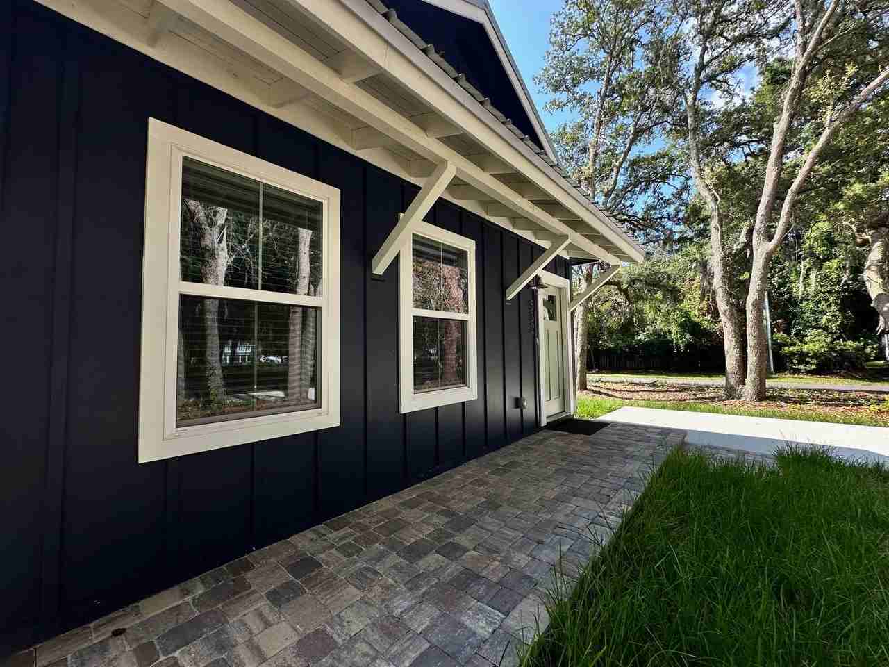 532 S 13th Ter - Photo 3 of 33