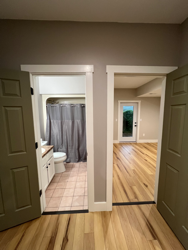 704 West 15th Street #A - Photo 4 of 13