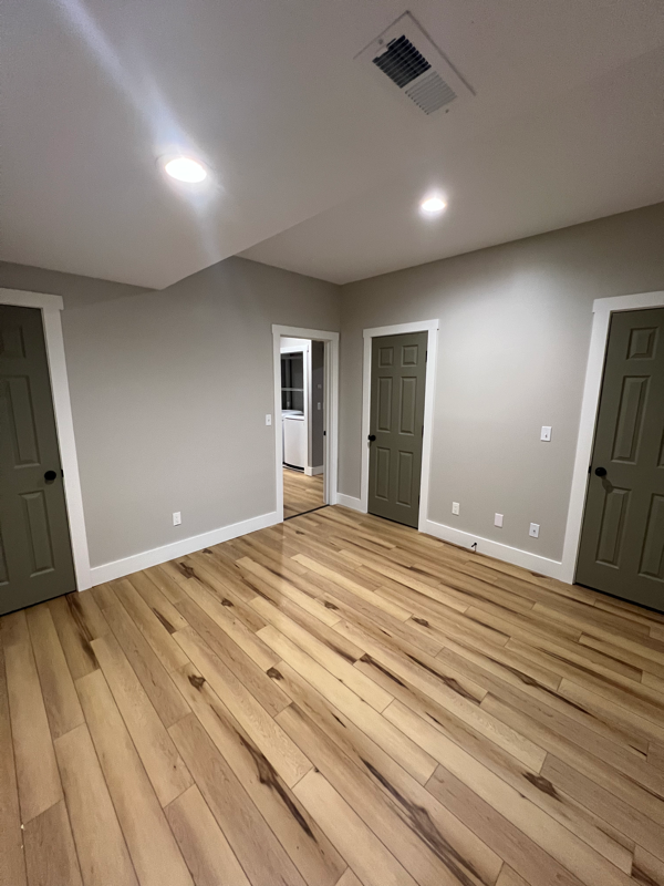 704 West 15th Street #A - Photo 5 of 13