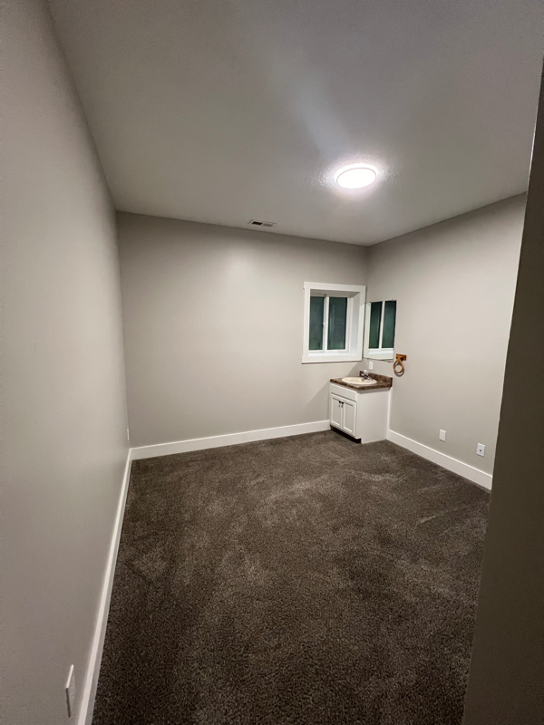 704 West 15th Street #A - Photo 6 of 13