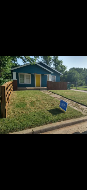 1449 Ne 14th St - Photo 2 of 9