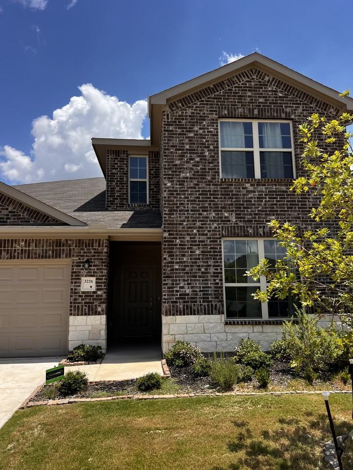 3226 Sioux Trl #NA - Photo 3 of 33