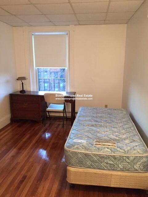 854 Beacon St #14K