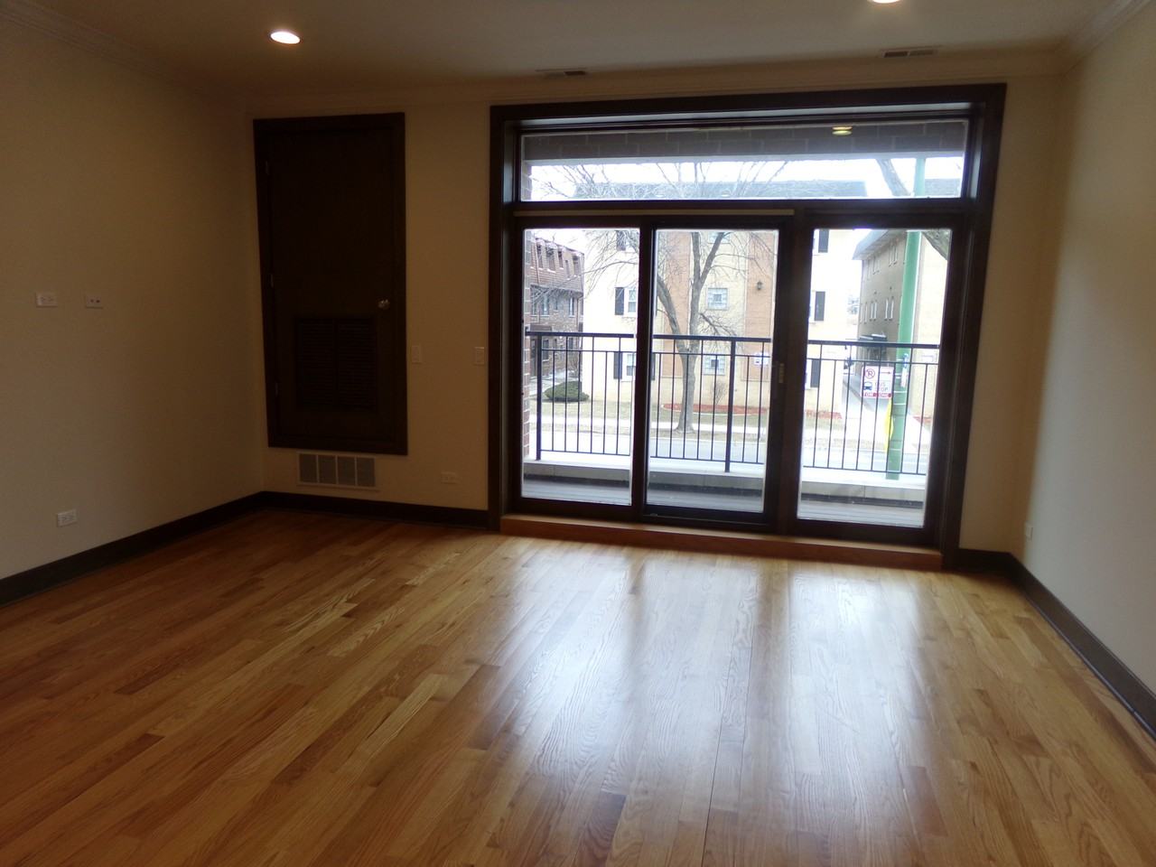 6566 N Northwest Hwy #1W - Photo 6 of 16