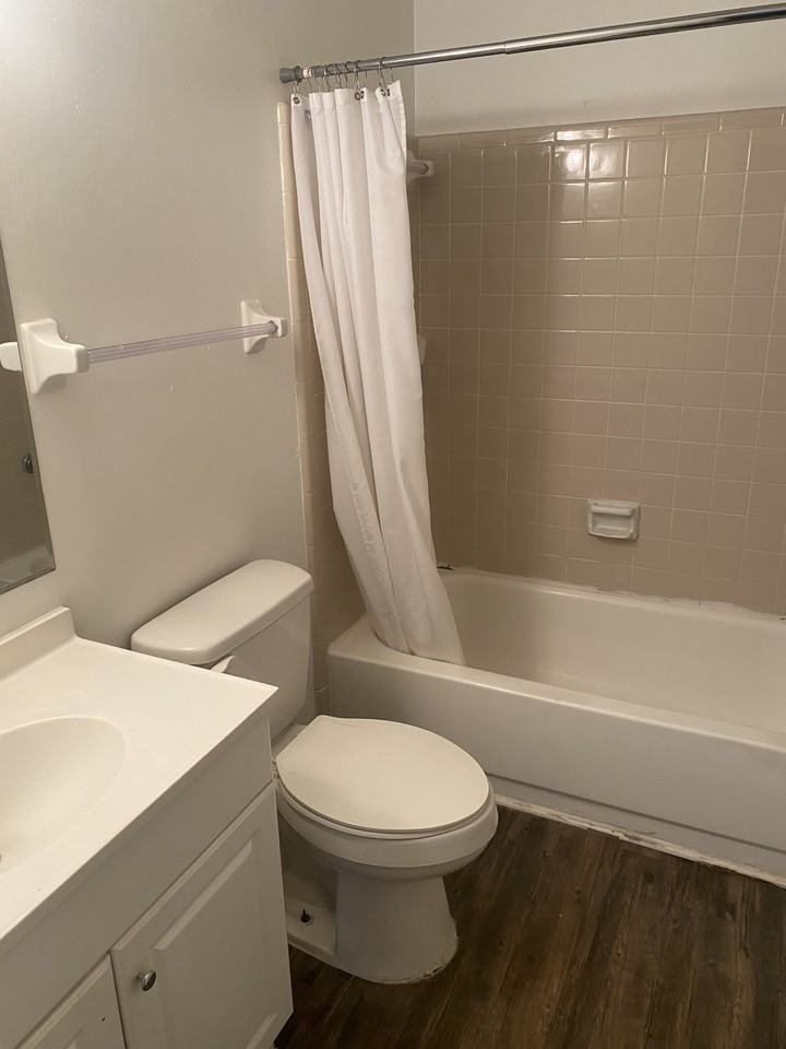 306 White Dr #B3 - Photo 6 of 11
