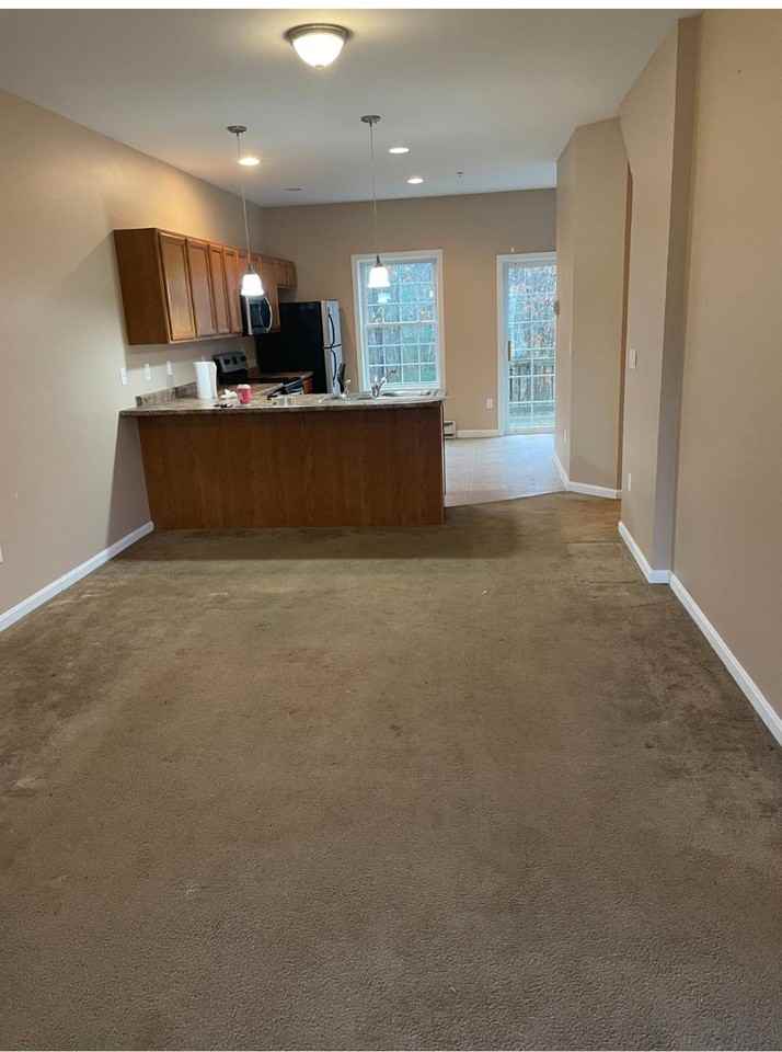 116 Trinity Circle #B - Photo 3 of 5