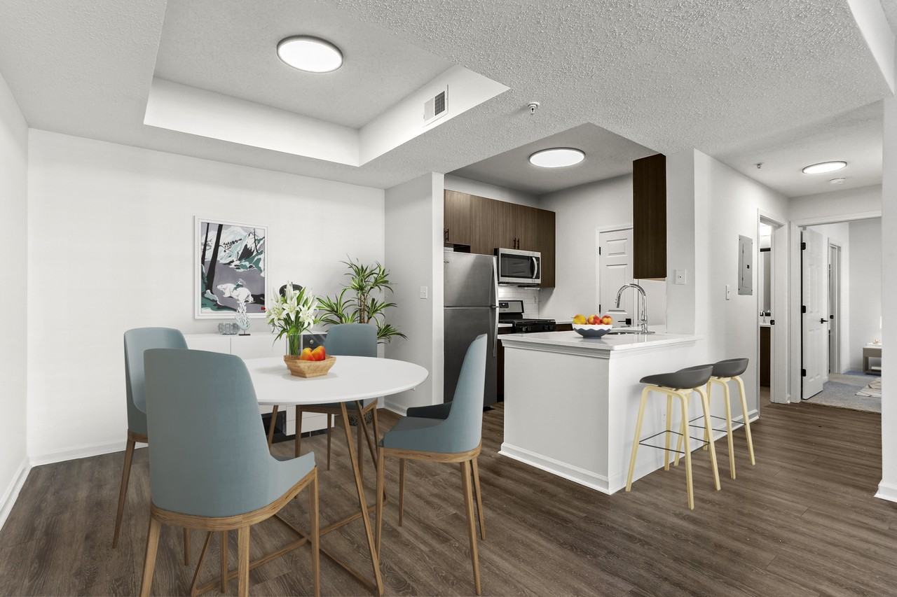 Clover Apartments - Photo 7 of 50