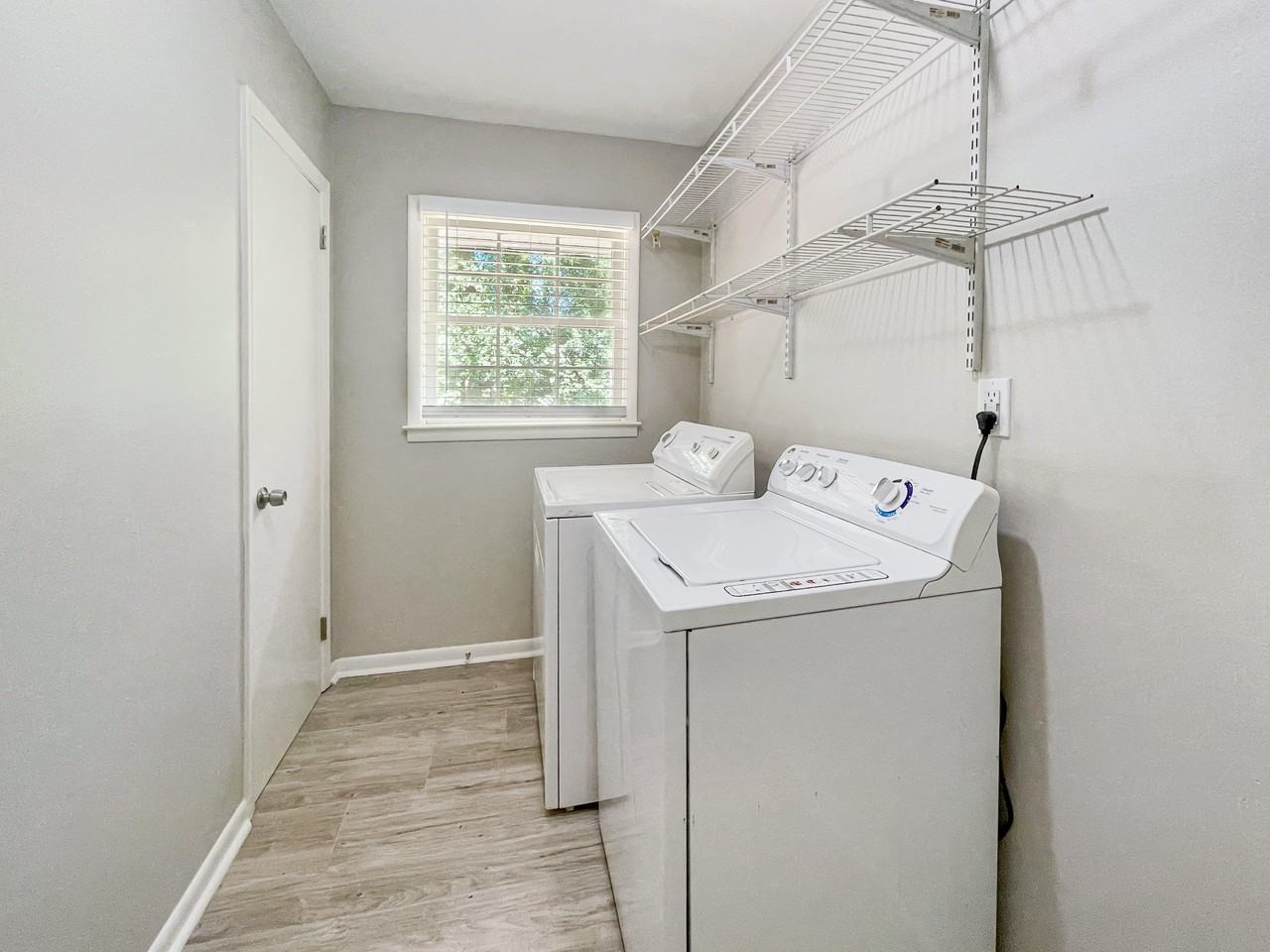 Annelaine Drive Southwest - Photo 4 of 7