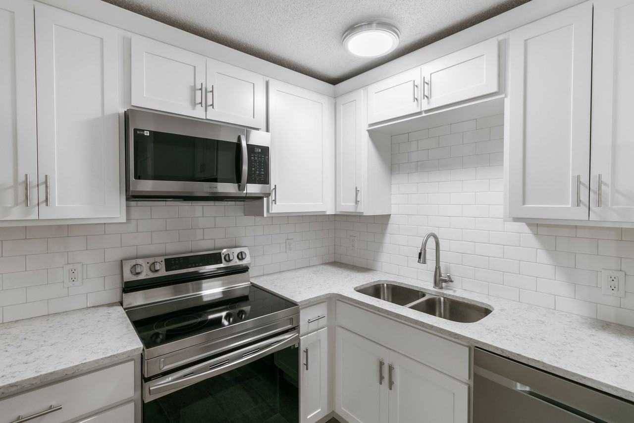 The Lofts at Sprague (Sprague and Michigan LLC) - Photo 4 of 21